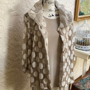 Yushi mesh Jacket size M in champagne and cream color